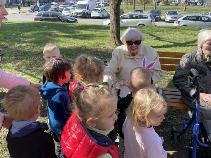 Návštěva Domovinky – Želvičky a Kapříci