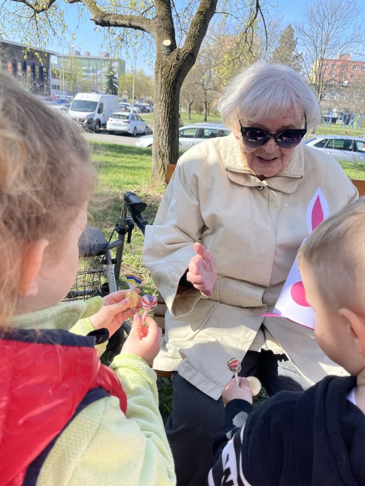 Návštěva Domovinky – Želvičky a Kapříci